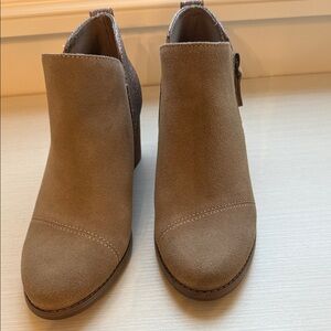 Toms Women's Brown Ankle Booties